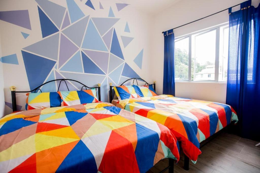 Icolor Home & Stay Ch1 Tanah Rata Esterno foto