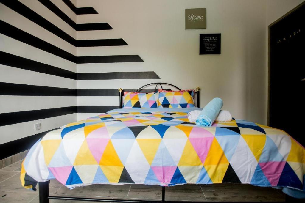 Icolor Home & Stay Ch1 Tanah Rata Esterno foto