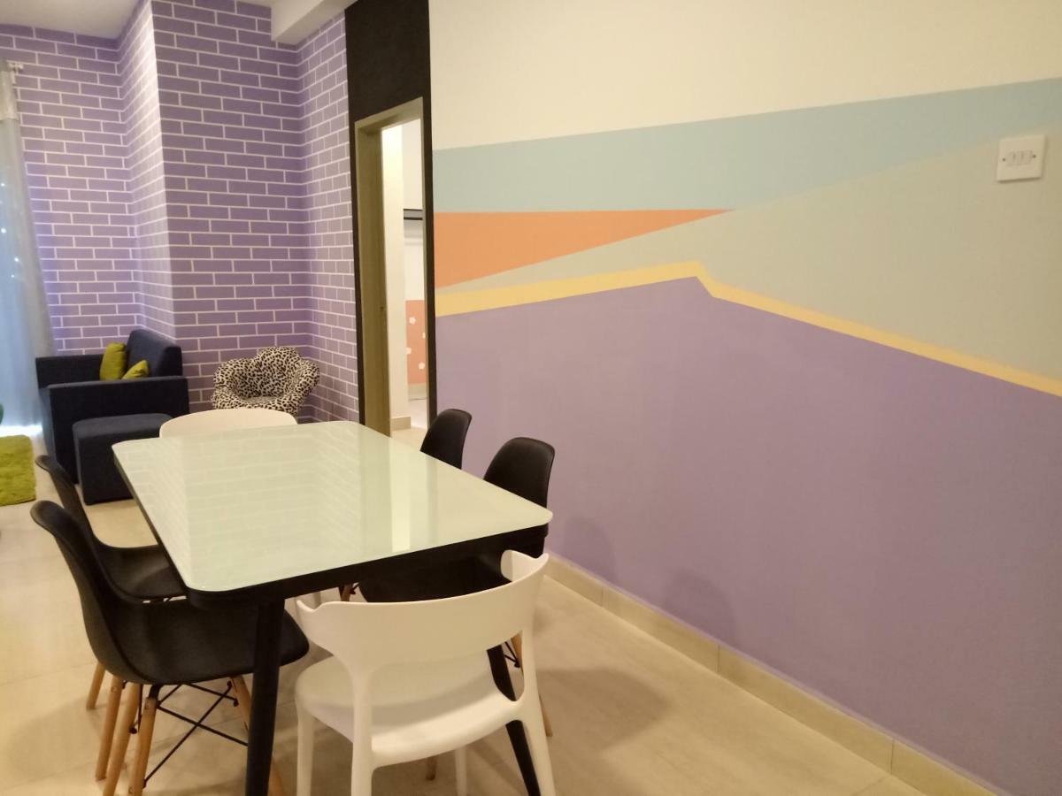 Icolor Home & Stay Ch1 Tanah Rata Esterno foto