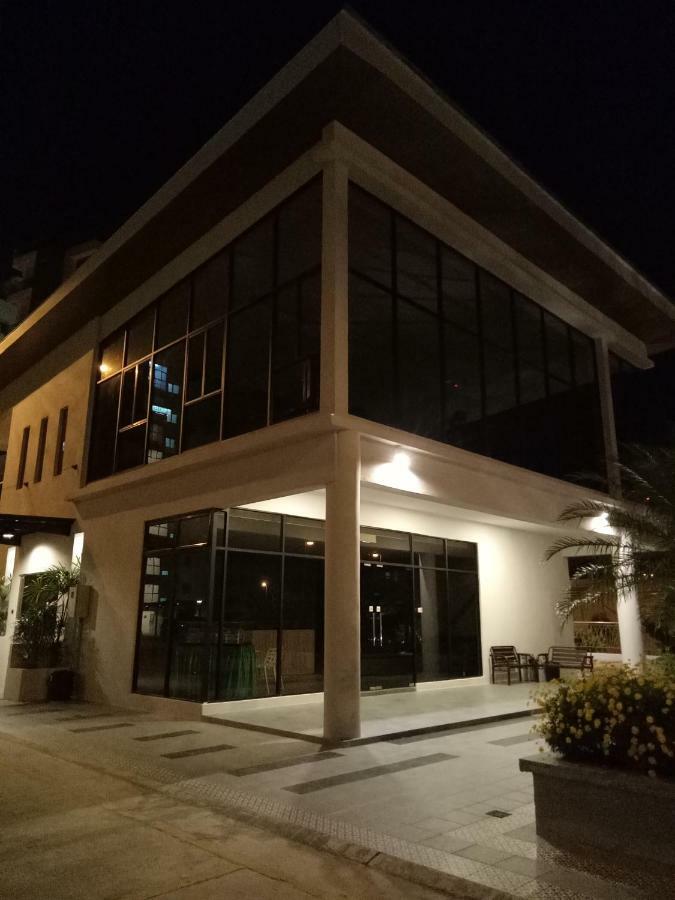 Icolor Home & Stay Ch1 Tanah Rata Esterno foto